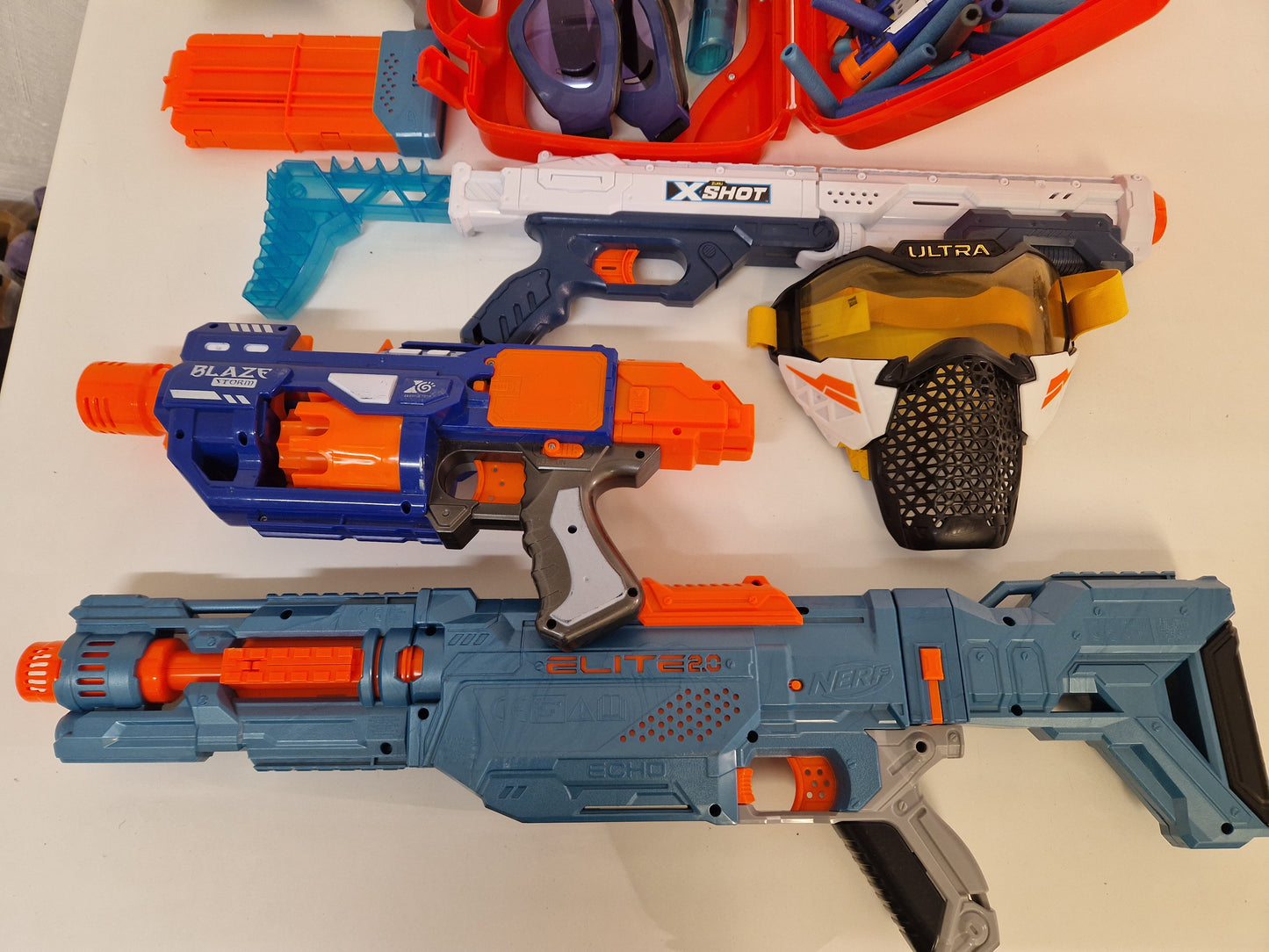 Diverse leksaksvapen