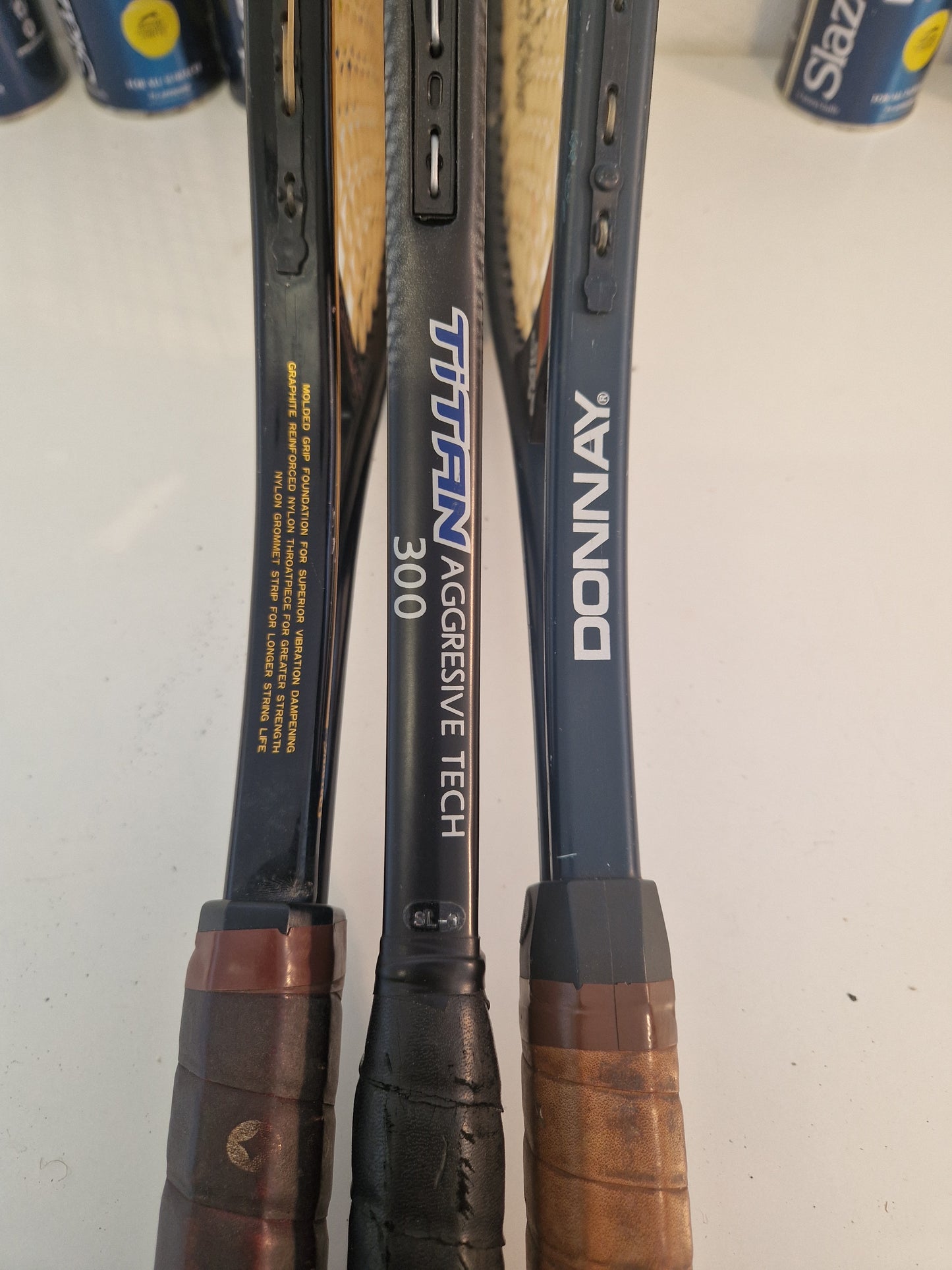 Tennisracket & bollar!