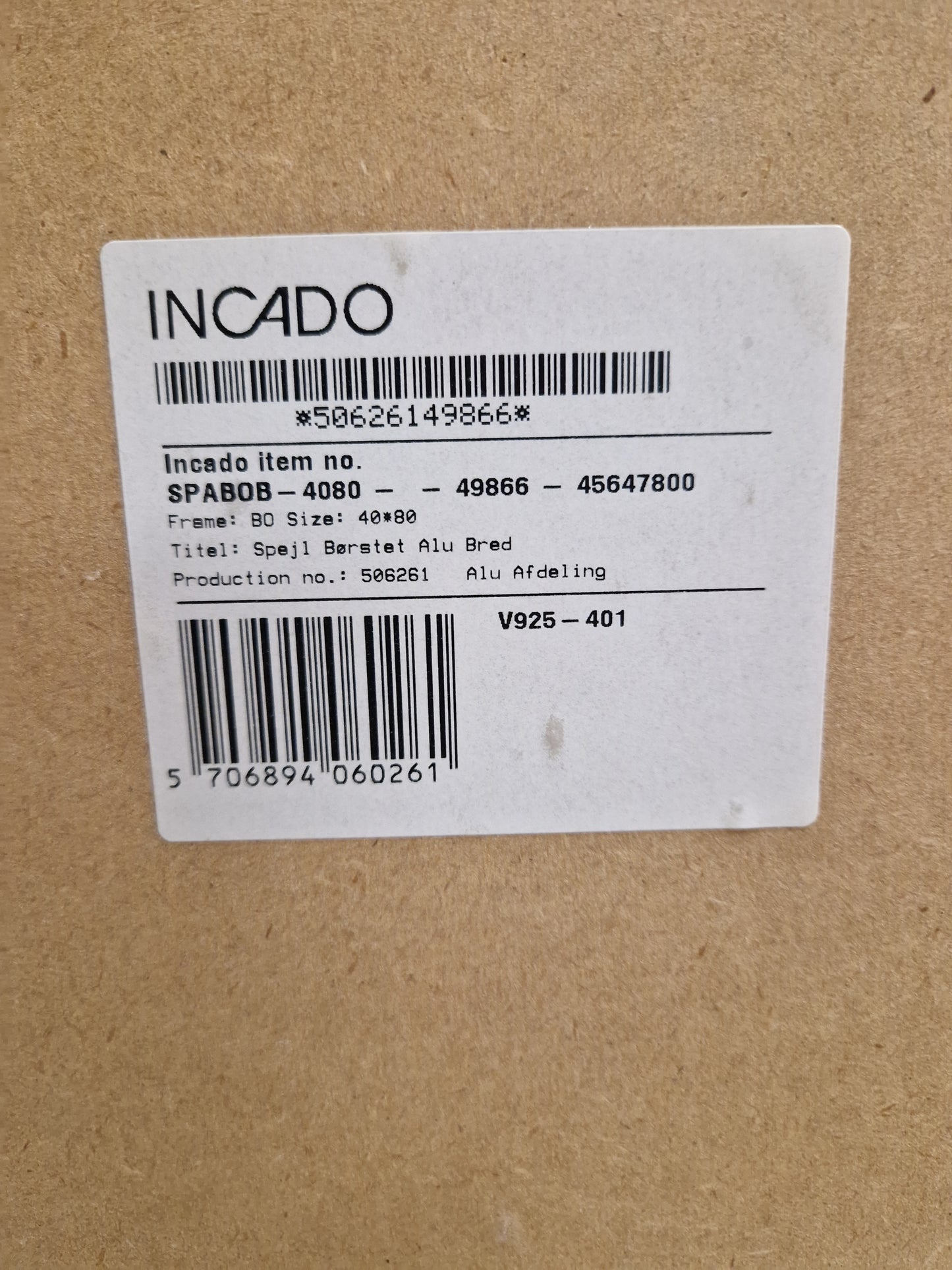 Spegel i borstad aluminium