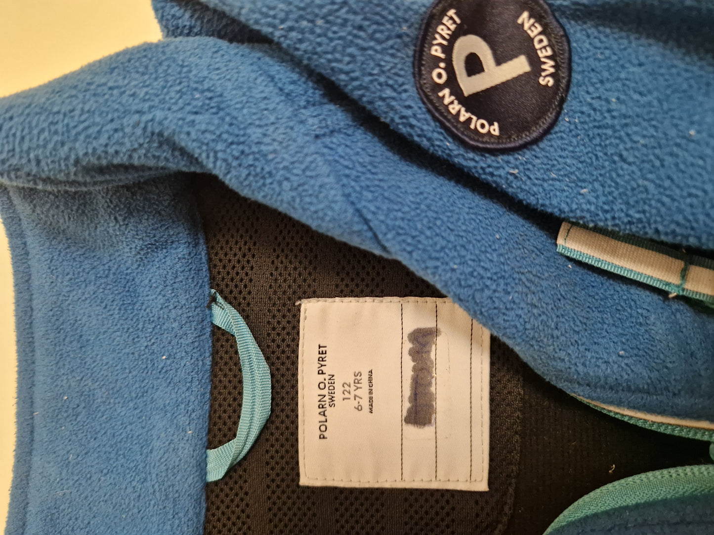 Fleecejacka & täckväst 6-7år.