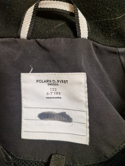 Polarn O. Pyret jacka, byxa & mössa stl. 122.