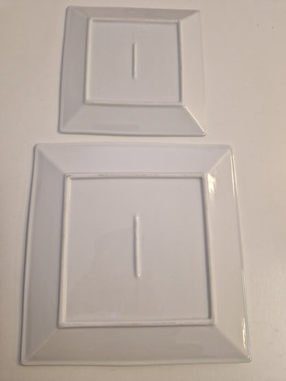 Mat- och förrättstallrikar