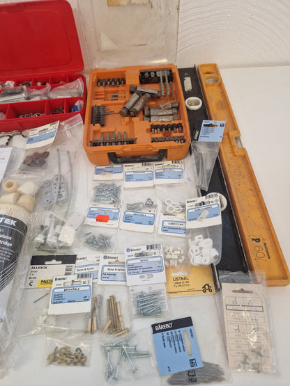 Diverse byggrelaterat mm.