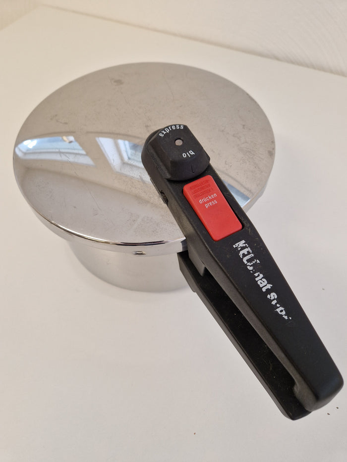 KELOMAT tryckkokare 4,5 liter