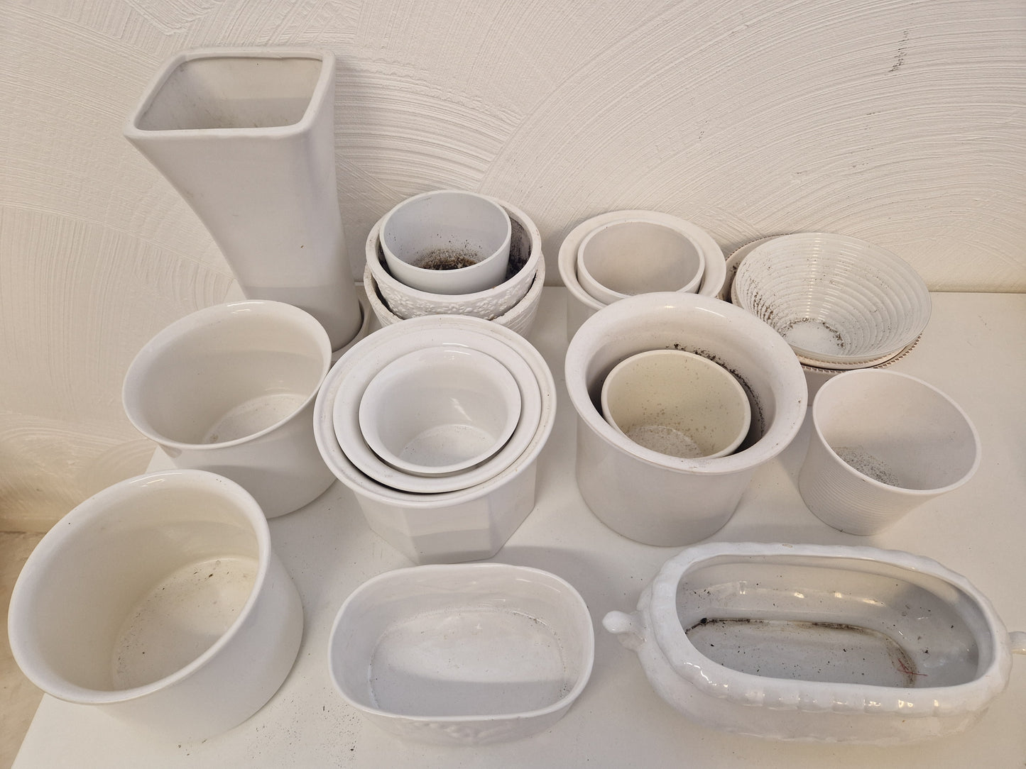 Vita krukor & ytterfoder