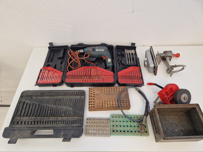 Black & Decker borrmaskin med tillbehör