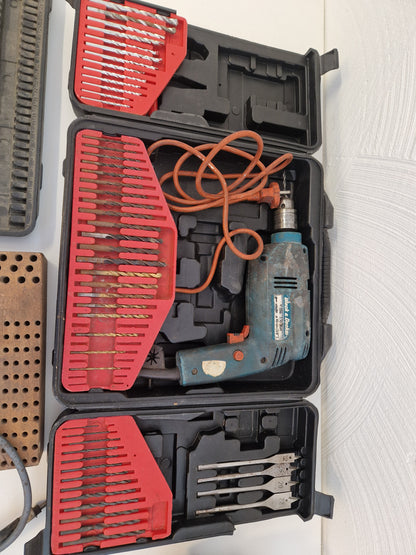 Black & Decker borrmaskin med tillbehör