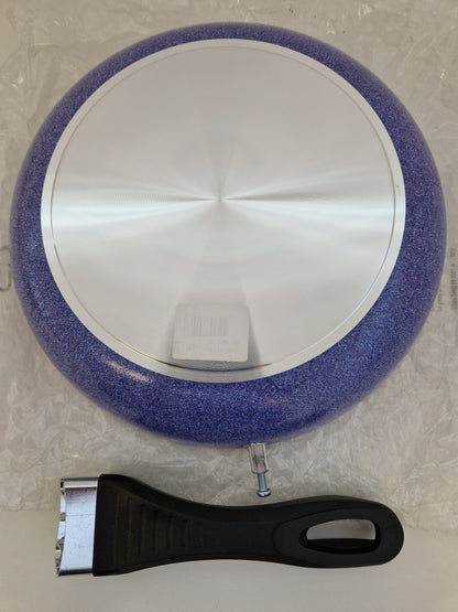 NYTT! KÖKSKUNGEN stekjärn med nonstickbeläggning.