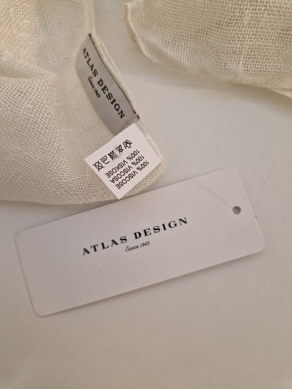 20st gräddvita scarves. Nya i förpackning