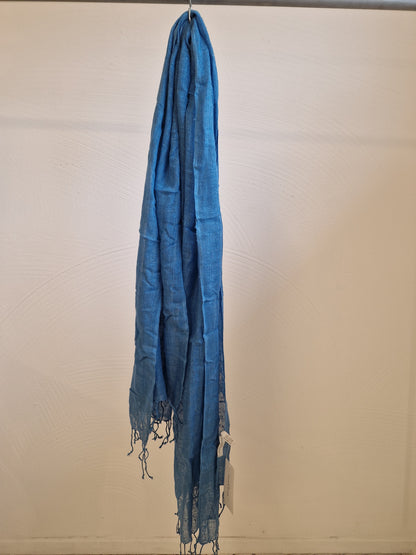25st blå scarves. Nya i förpackning