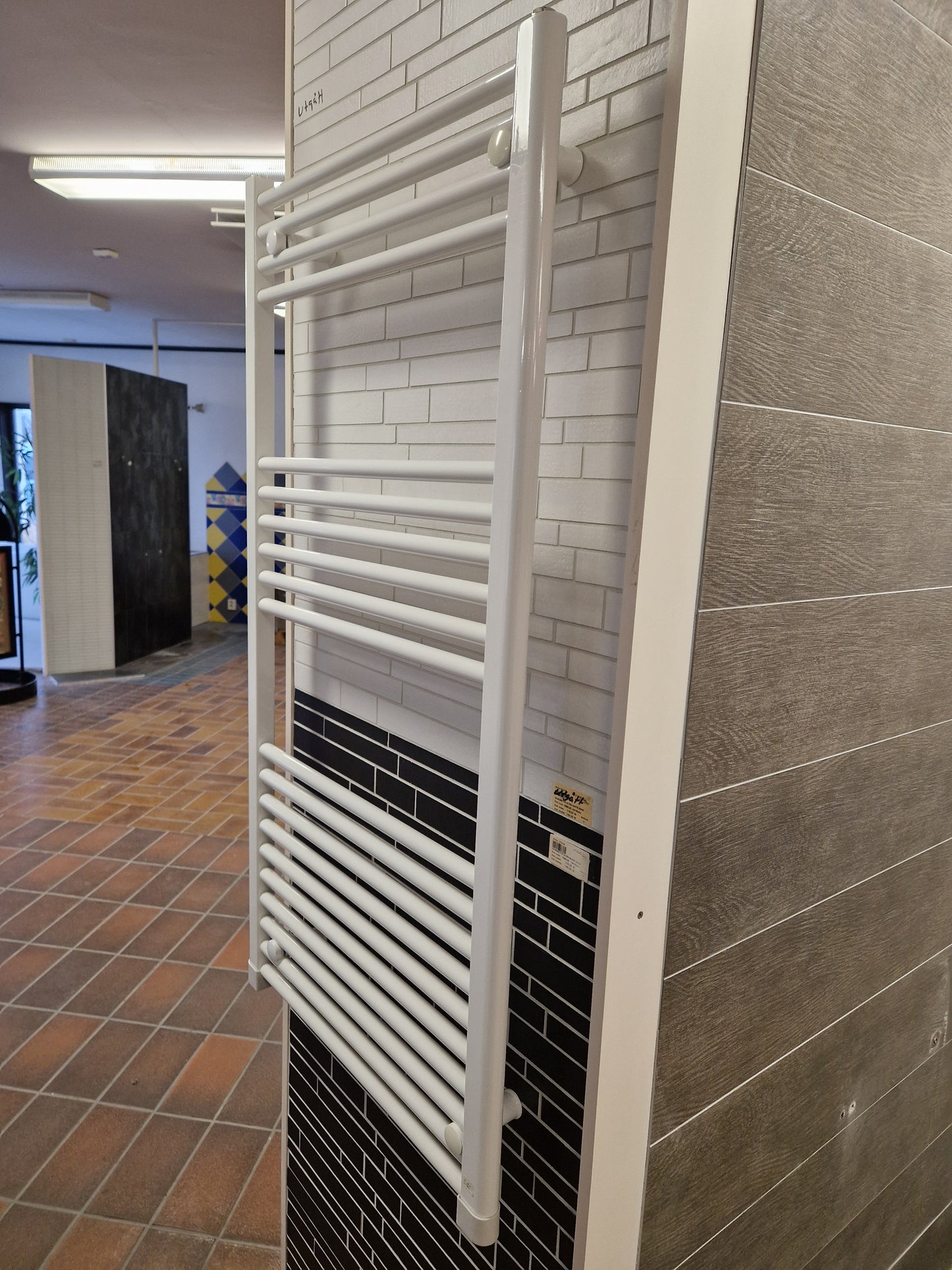 Vattenburen handdukstork