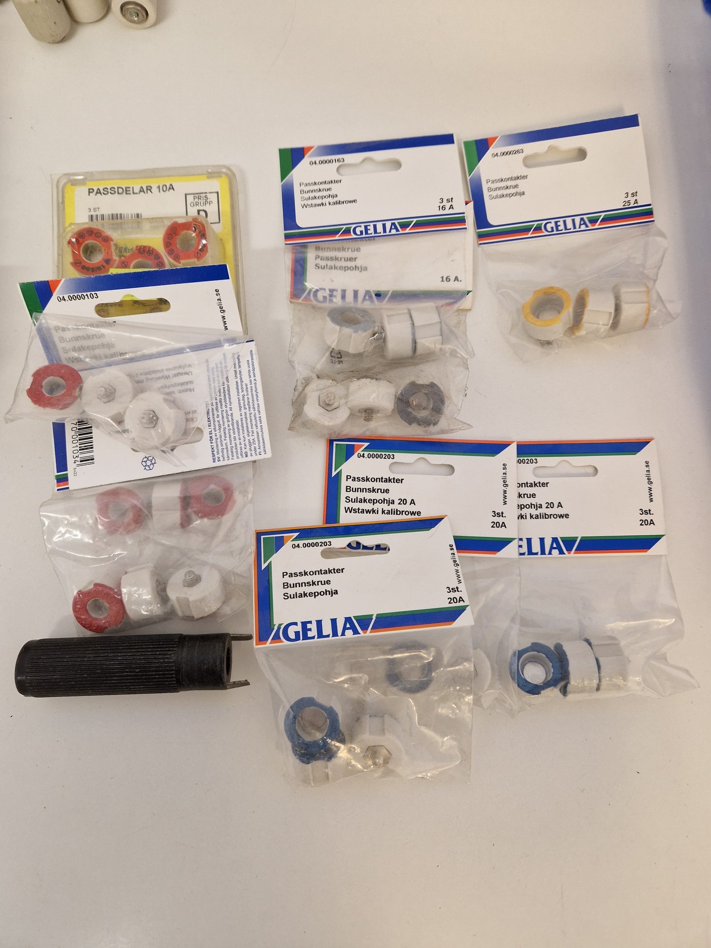 Porslinssäkringar, passkontakter mm