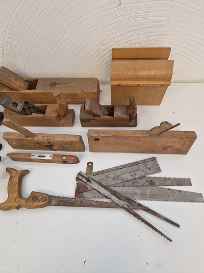 Parti allmoge verktyg, bl.a. Stanley sponthyvel