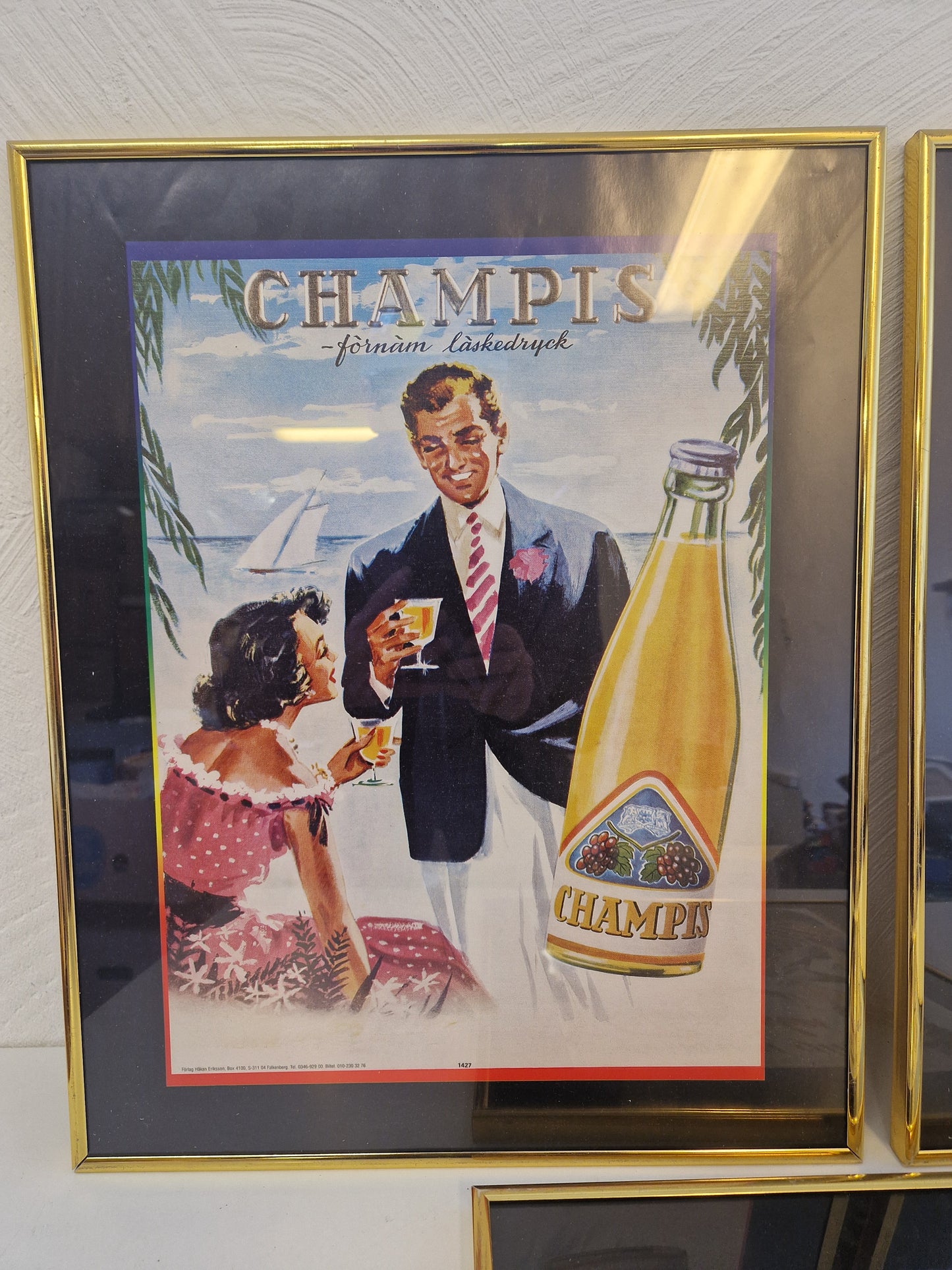 3st tavlor med reklambudskap