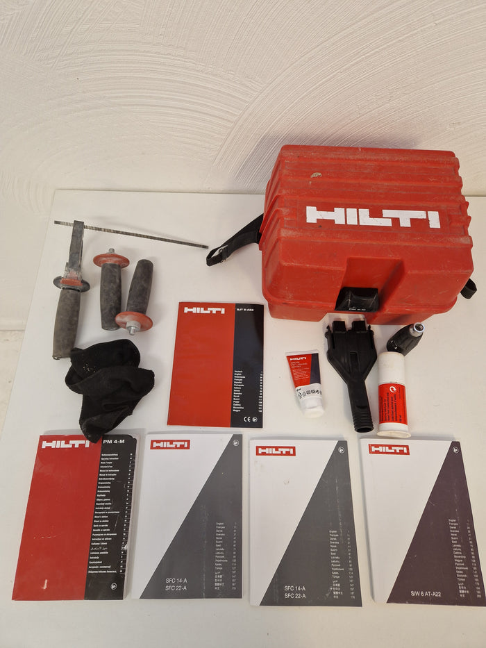 Diverse HILTI prylar
