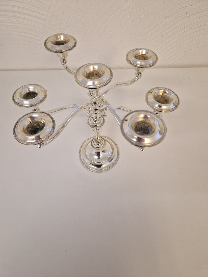 Ljusstake / kandelaber i nysilver