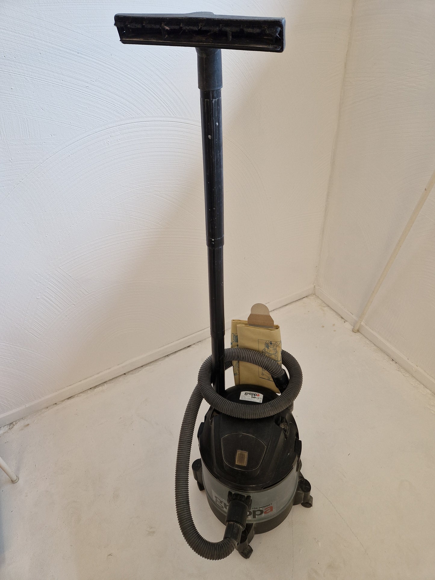 Greppa dammsugare 230V 1200W