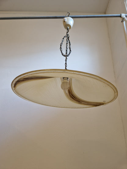 Lampa i "konstglas" diam. 63 cm.