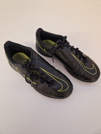 Träningsskor och badskor stl. 36, 35 & 35