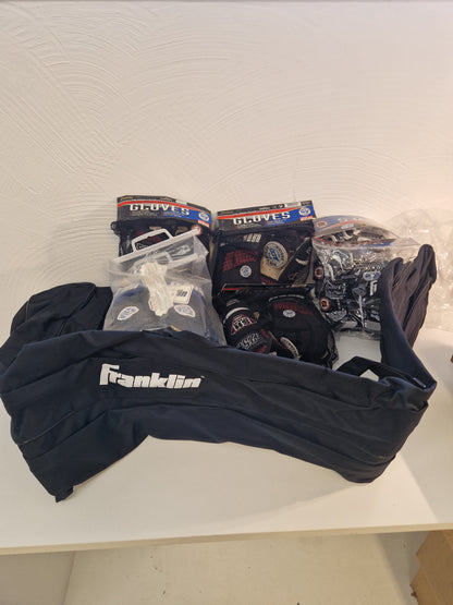 Franklin landhockeyhandskar + skidväska.
