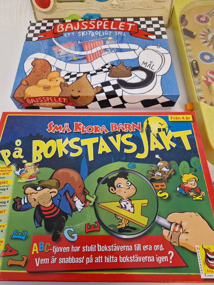 Diverse spel & mikroskop