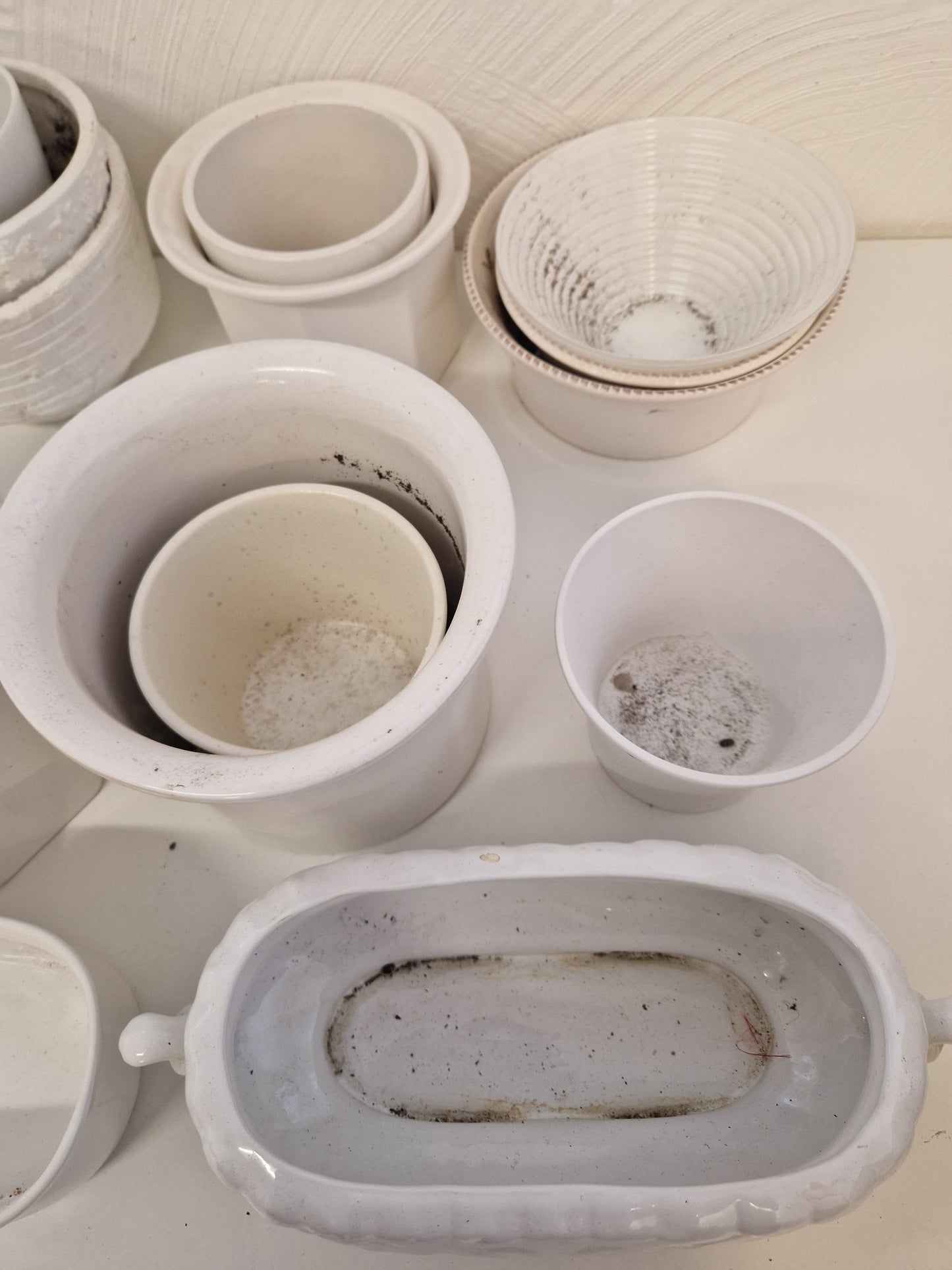 Vita krukor & ytterfoder