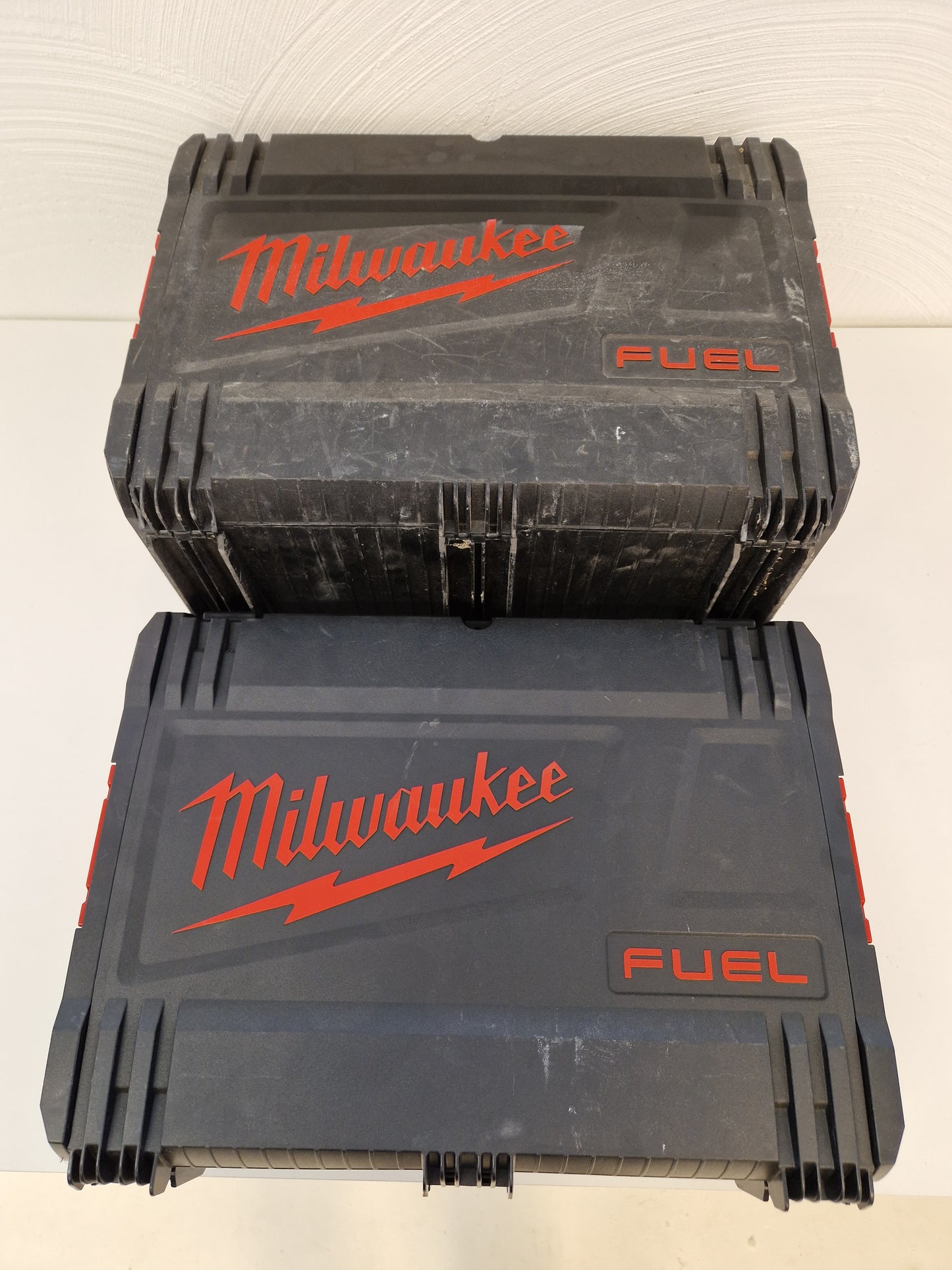 Milwaukee maskinväskor i plast