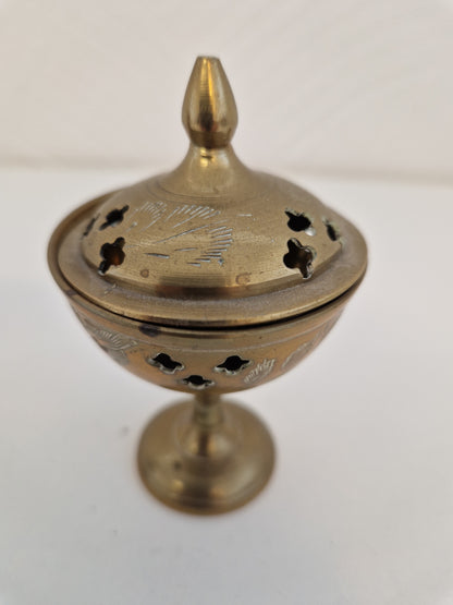 5st små lockurnor mm i mässing