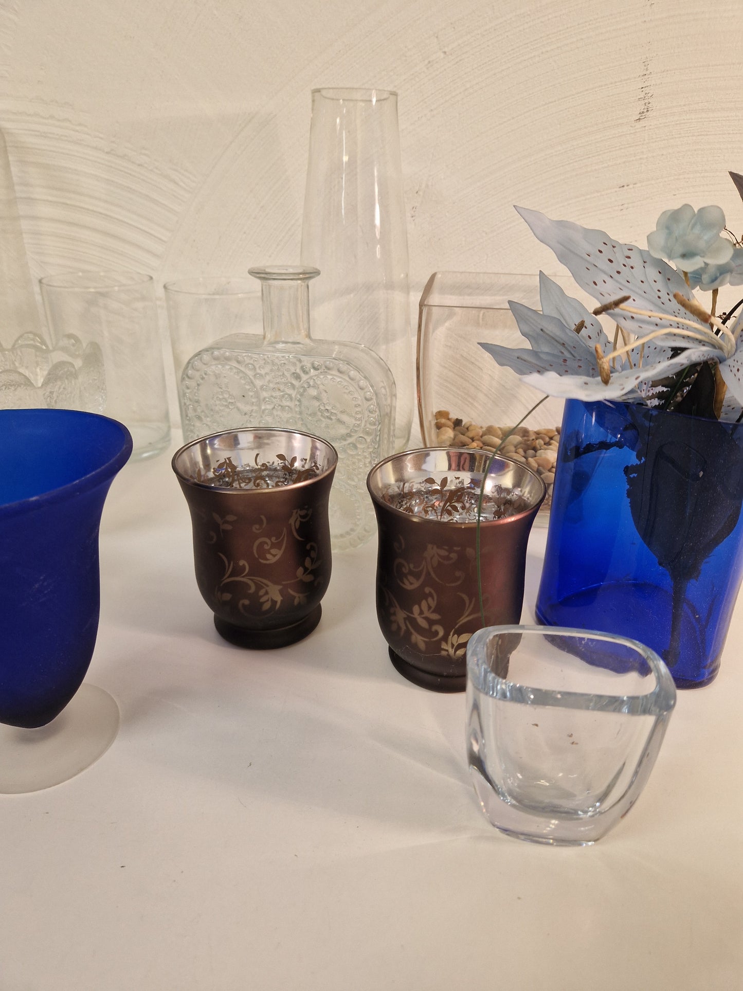 Parti glasvas och skålar