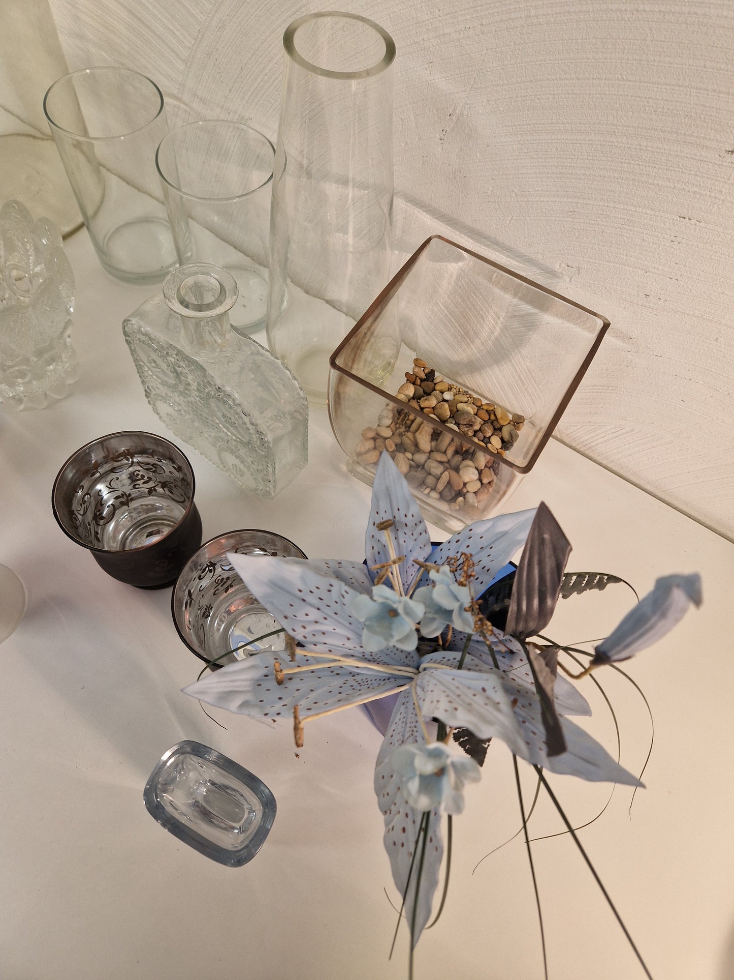 Parti glasvas och skålar