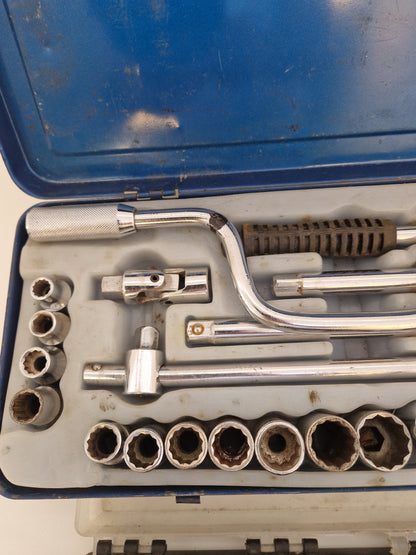 Hylsnyckelsats & skruvmejselsats