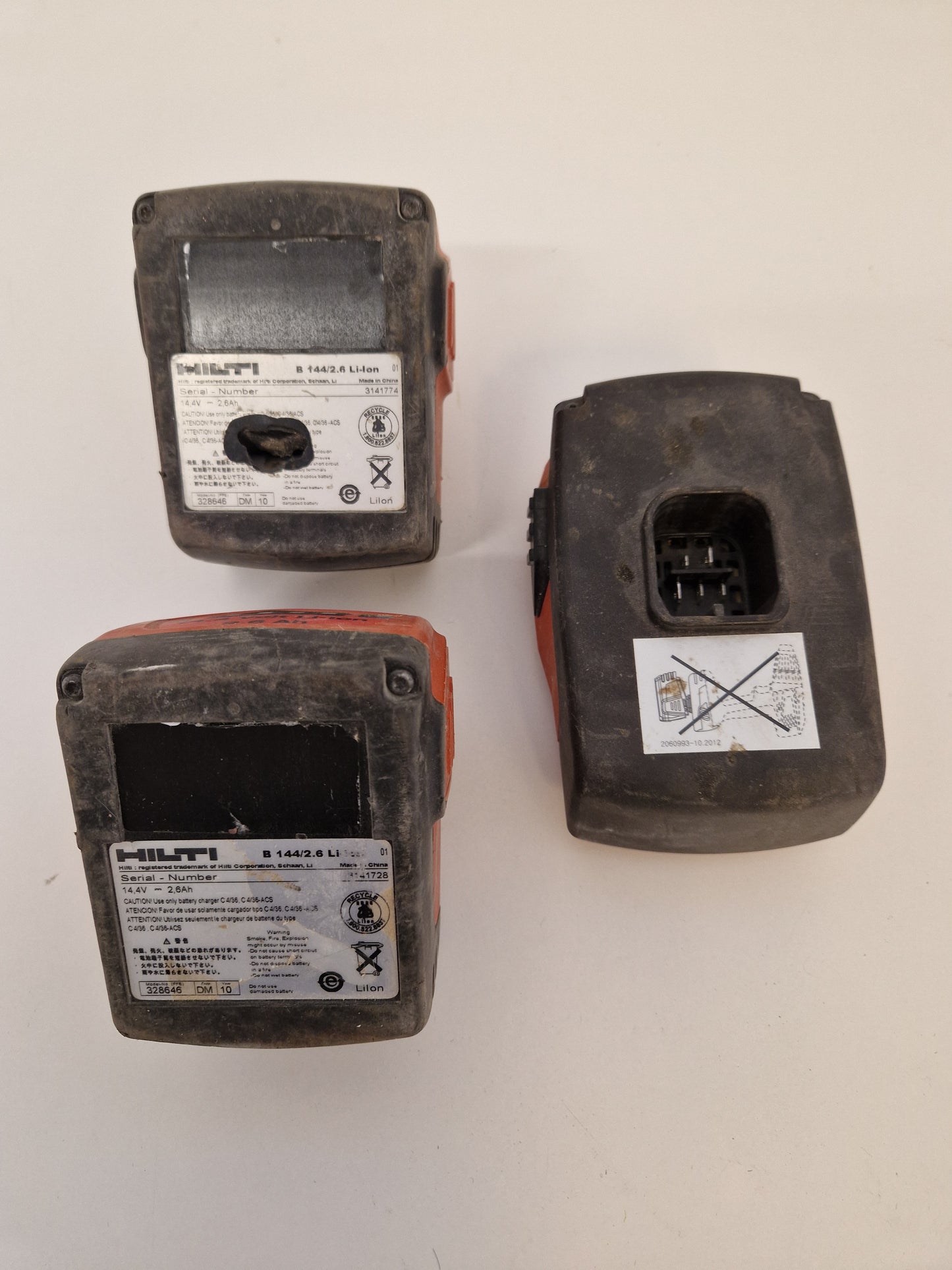 HILTI batterier + adapter till laddare