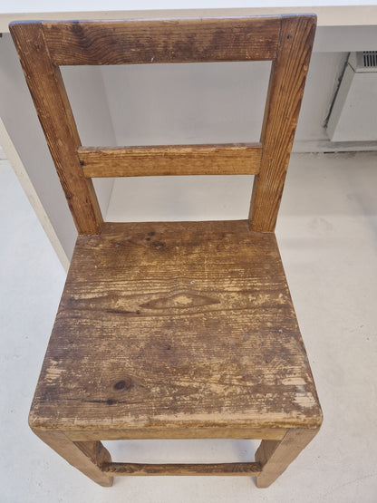 2st barnstolar i furu?