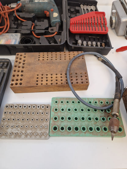 Black & Decker borrmaskin med tillbehör