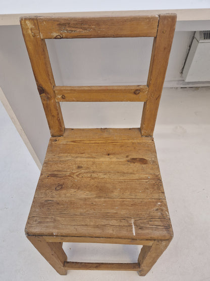 2st barnstolar i furu?