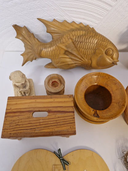 Diverse alster i trämaterial