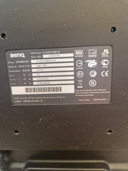 22" skärm, skrivare, nytt tangentbord mm