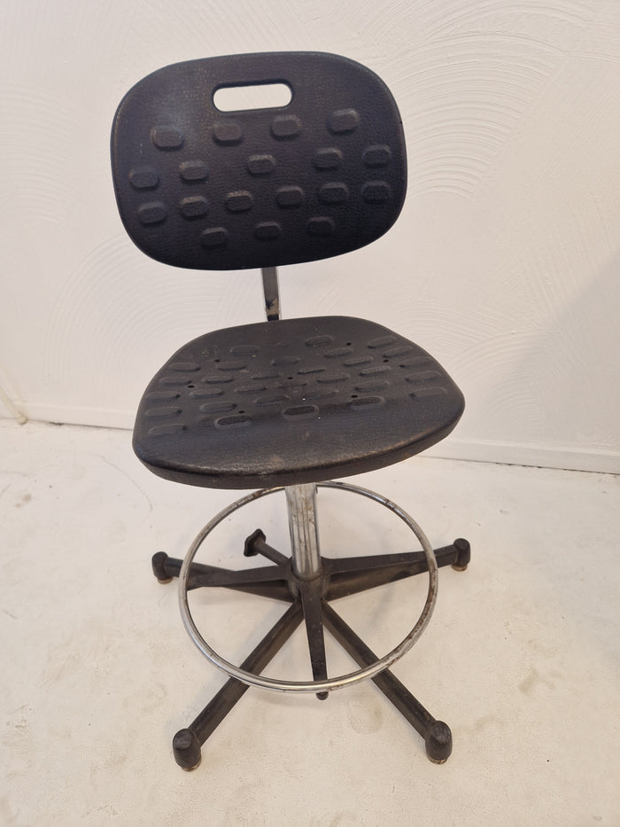 Verkstadsstol, höjd & sänkbar