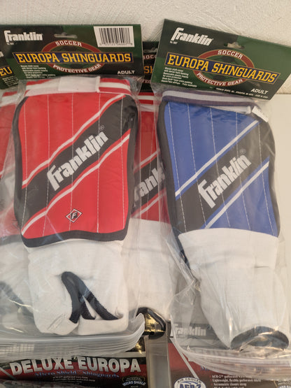 Franklin fotbollsbenskydd till vuxen.