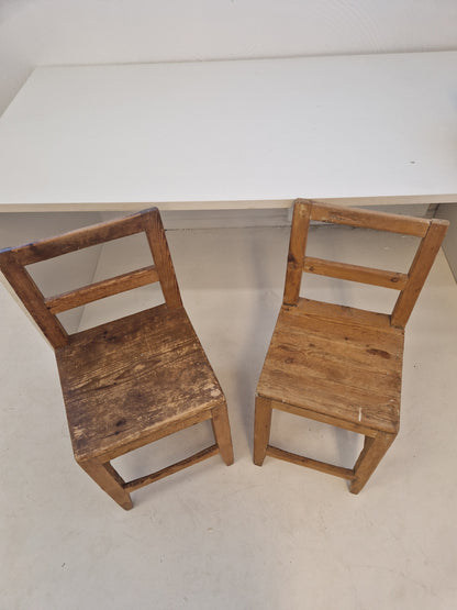 2st barnstolar i furu?