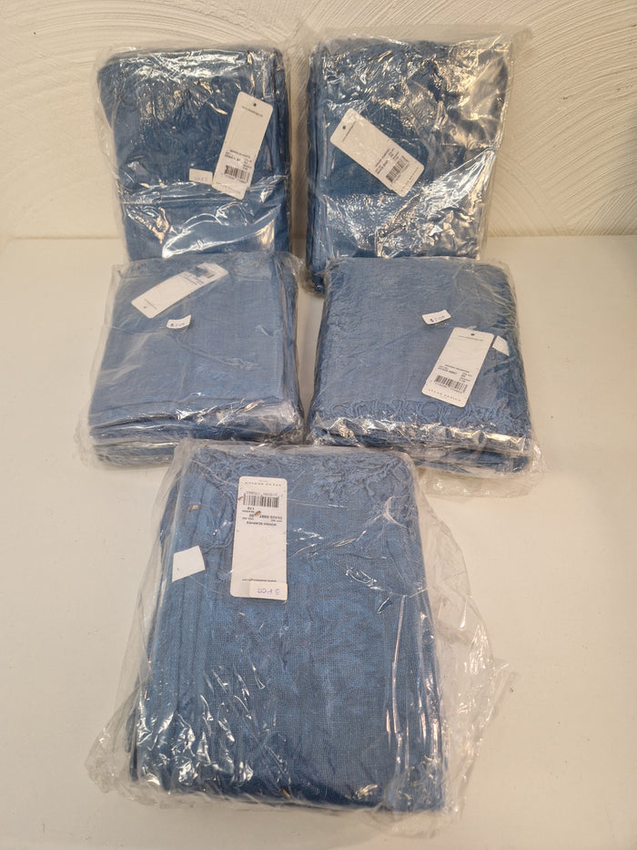 25st blå scarves. Nya i förpackning