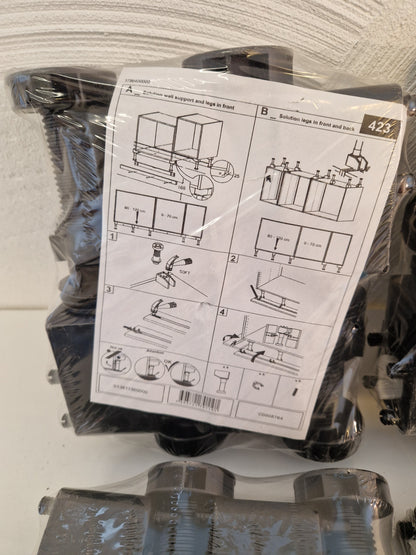 Plastben till inredning