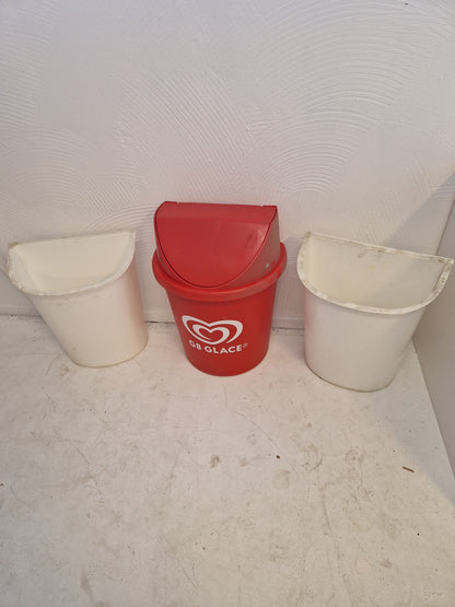 Sopbehållare bl.a. GB Glace