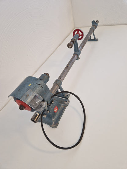 Träsvarv med slipsten utan motor