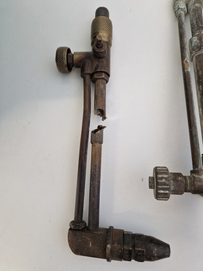 Äldre gassvetsutrustning i verktygslåda