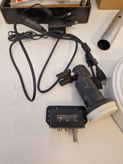 Ny parabol med div tillbehör